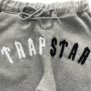 Conjunto Trapstar Split Arch Cinza